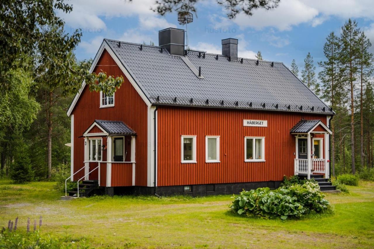 Fjaellnaera Stuga Med Laengdspar & Sjoe I Naerheten Vemhån Kültér fotó